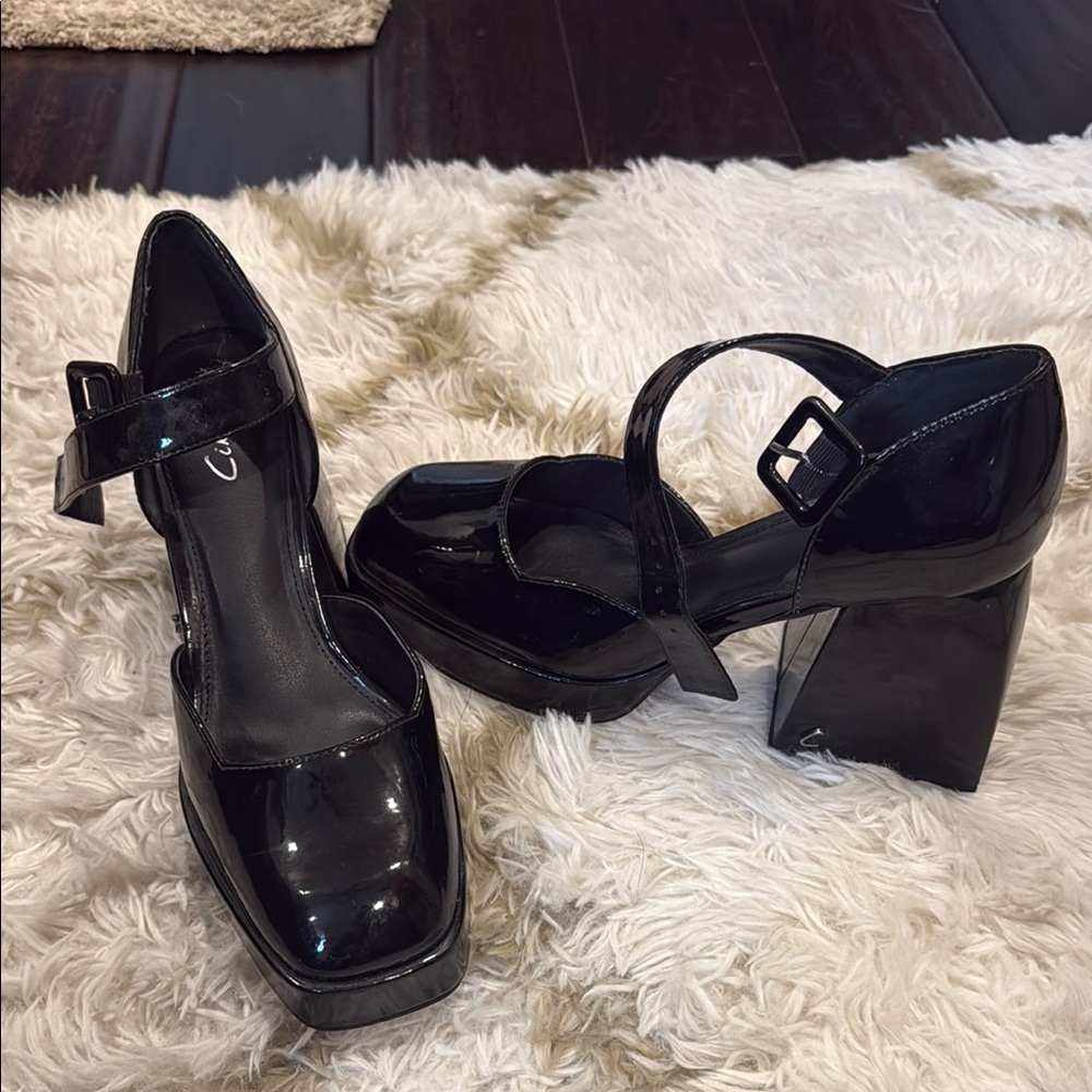 Circus Sam Edelman Black Platform Heels